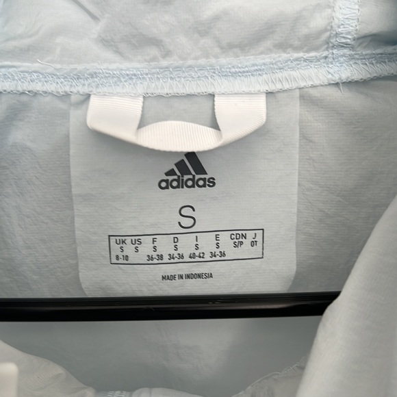 Adidas Coverup - Picture 2 of 2